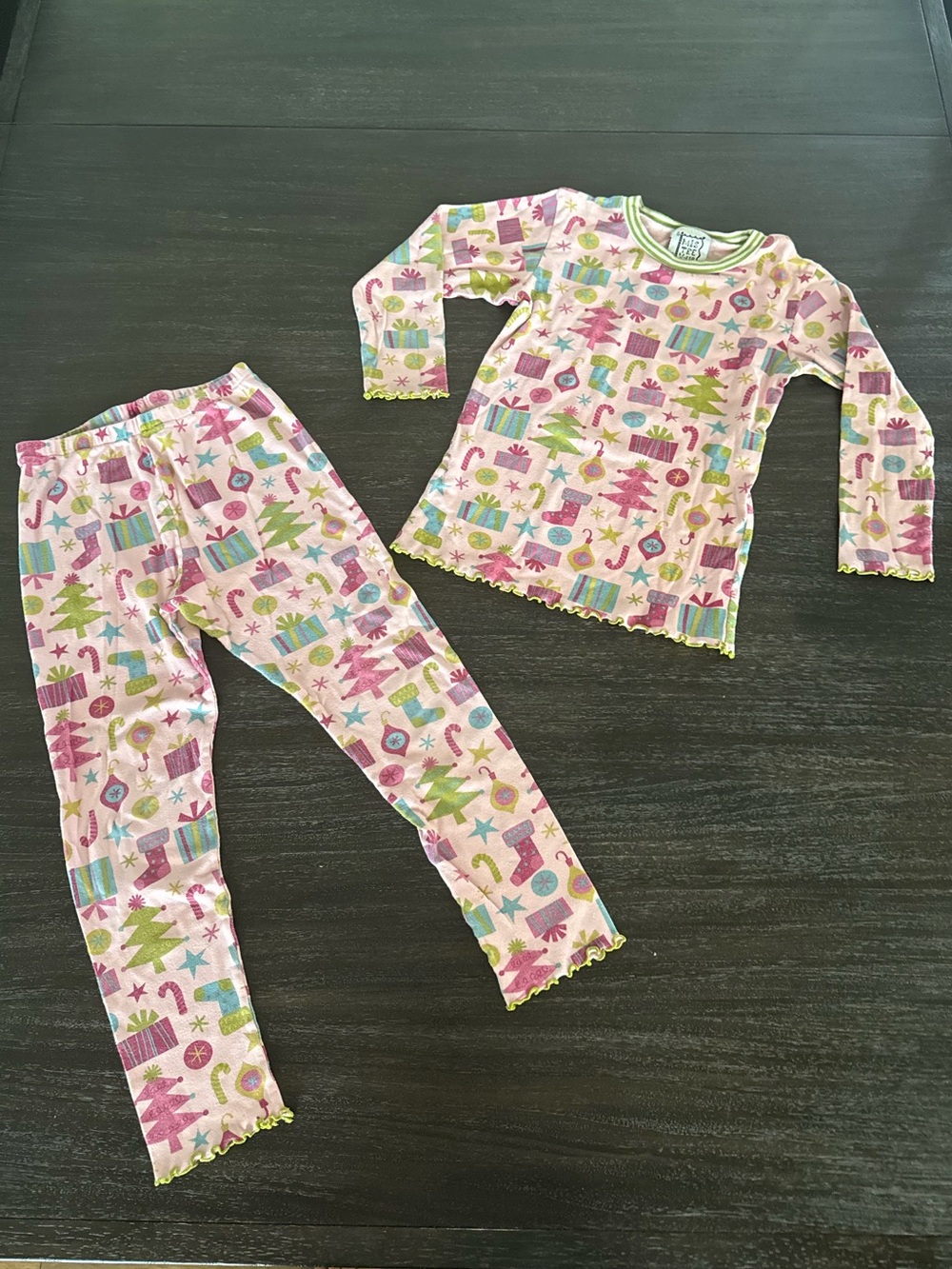 MIS TEE V-US Girls 6/7 Matching Holiday Pajama Set